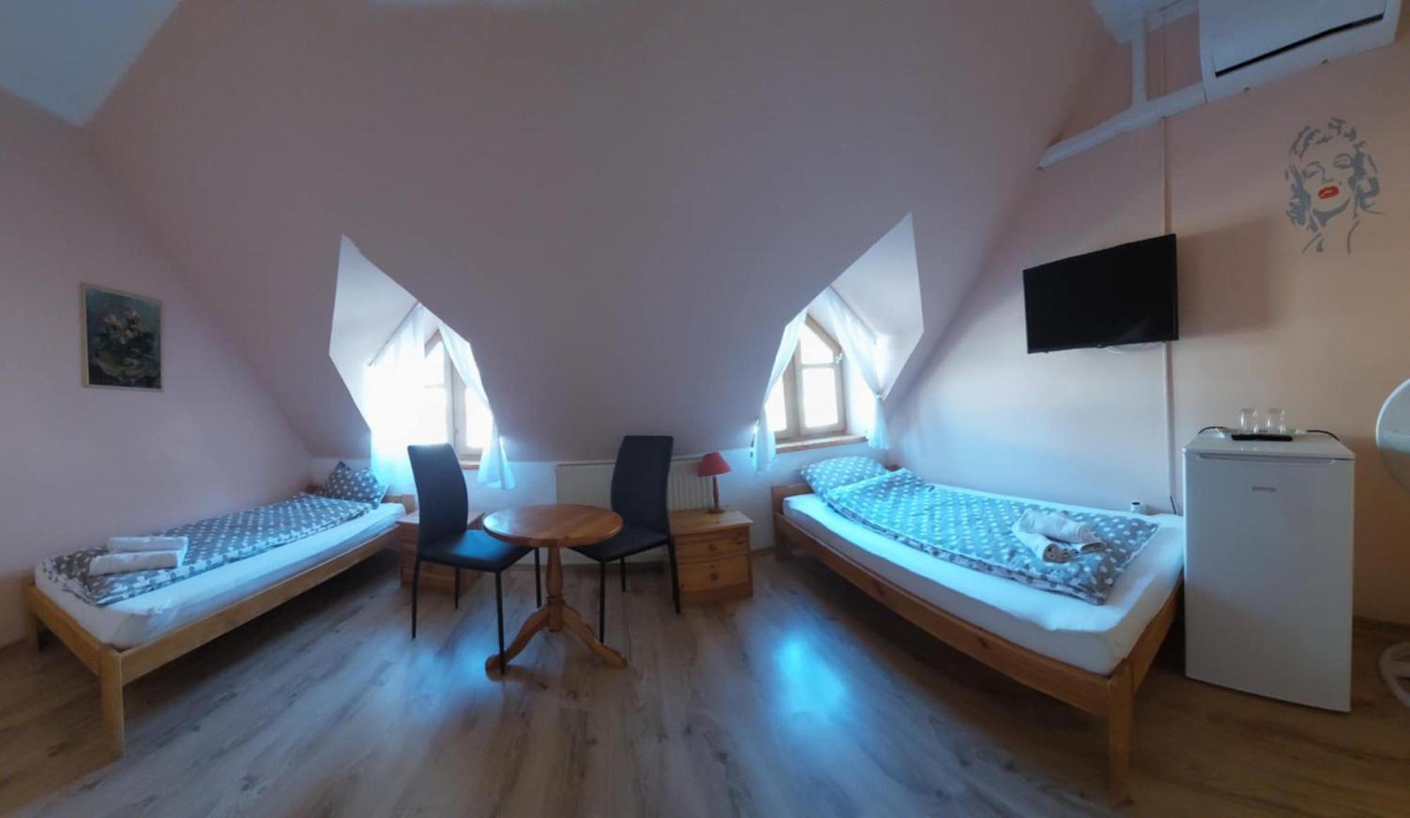 Diana Fogado Bed & Breakfast Keszthely Exterior photo